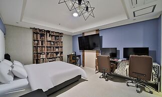 Changwon Sangnamdong Hotel Baba