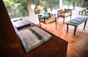 Yala Hotel Lion Air Conditioned Luxury