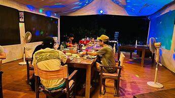 Yala Hotel Lion Air Conditioned Luxury