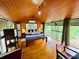 Yala Hotel Lion Air Conditioned Luxury