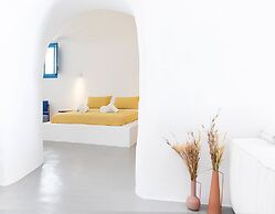 Suite Indoor Jacuzzi and Outdoor Jacuzzi