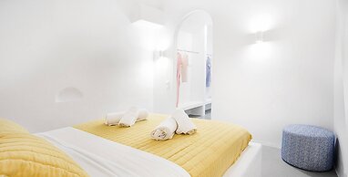 Suite Indoor Jacuzzi and Outdoor Jacuzzi