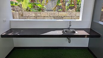 Bakawan Hideaway Resort and Restaurant