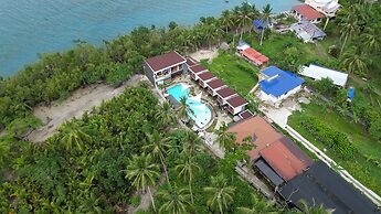 Bakawan Hideaway Resort and Restaurant