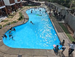 Bakawan Hideaway Resort and Restaurant