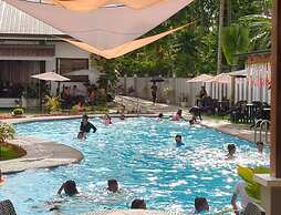 Bakawan Hideaway Resort and Restaurant