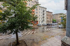 Cozy Studio Praga by Renters