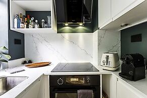 Well-decorated Notting Hill Flat