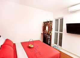 OYO 90855 Vince Villa