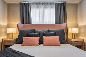 Super Spacious With Private Pool and Themed Bedrooms