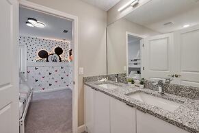 Beautiful and Spacious Home for the Best Disney Vacation