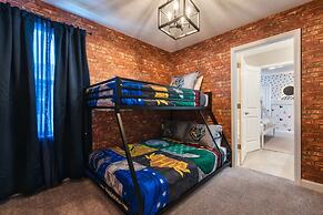 Super Spacious Villa With Private Pool and Themed Bedrooms