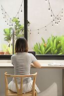 KIN WANDER TÂN PHONG, THE MOONAGE