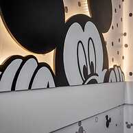 Luxury 5 Bedroom Home for 12 Guests