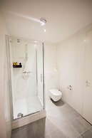 Alphabet Apartments The Hendrik