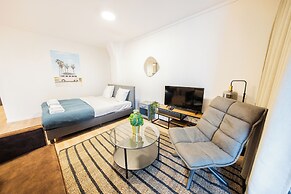 Alphabet Apartments The Hendrik