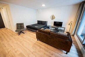 Alphabet Apartments The Hendrik