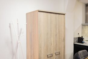 Alphabet Apartments The Hendrik