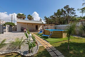 3506 Villa Althea by Barbarhouse