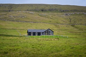 Luxurious Cabin | 3 Br | Scenic Village