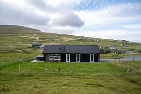 Luxurious Cabin | 3 Br | Scenic Village