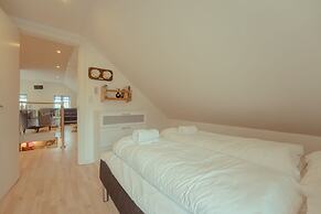 Luxurious Farm House | Á Snætu | Unique