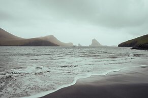 Breathtaking View | 5-Br House | Scenic Village