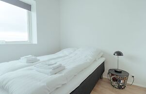 Delightful 2 Bedroom Apt | Balcony | Parking