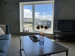 New 2 Br Apt | Ocean View