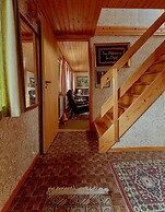 Charming 3 Br Home | Scenic Village | Nature