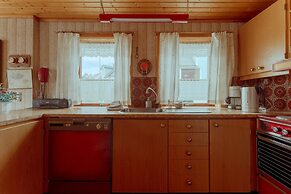 Charming 3 Br Home | Scenic Village | Nature