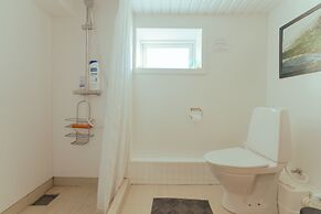 Lovely 4-Br House | Sea View | Nature