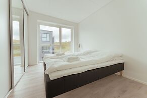 Nordic Swan Aparthotel | Seaview| Stunning 2Br Apt