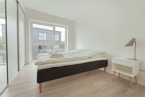 Nordic Swan Aparthotel | Seaview| Stunning 2Br Apt