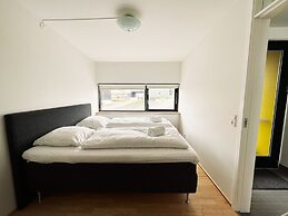 Stunning 1-Bedroom Apt With Breathtaking Scenery