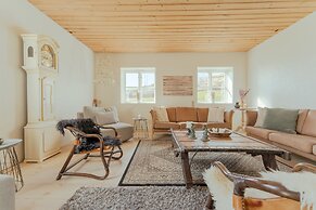 Breathtaking View | 4-Br Home | Scenic Village