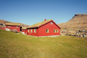 Breathtaking View | 4-Br Home | Scenic Village