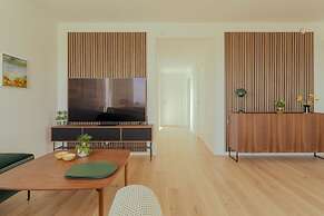 Experience Luxury Living With A Great View