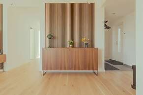 Experience Luxury Living With A Great View