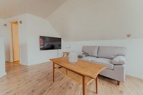 Harbour View | 2Br | City Centre