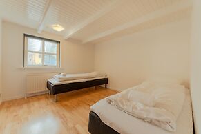 Harbour View | 2Br | City Centre