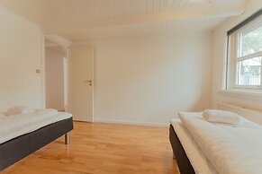 Harbour View | 2Br | City Centre