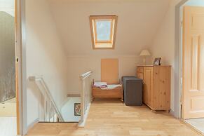 Serenity By The Sea | 3-Br House | Sea View