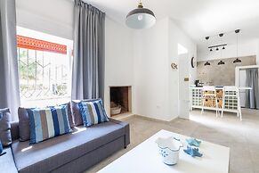 3553 Villa Cirenaica by Barbarhouse