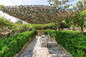 3553 Villa Cirenaica by Barbarhouse