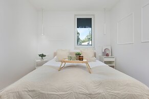 Zbożowa 2A Apartments Cracow by Renters