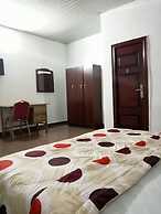 Sycamore Royals Hotel Jahi