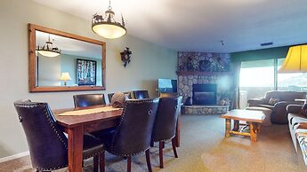 Bridges #108 2 Bedroom Condo by RedAwning