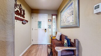 Bridges #108 2 Bedroom Condo by RedAwning