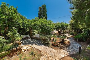 3514 Mareo Apartment by Barbarhouse